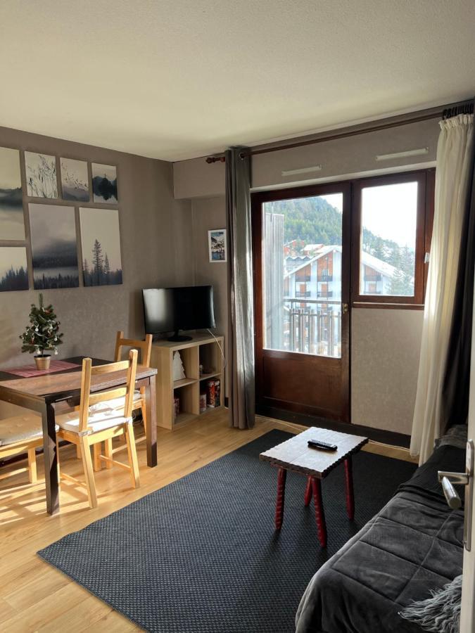 Auron Montain View Apartman Kültér fotó