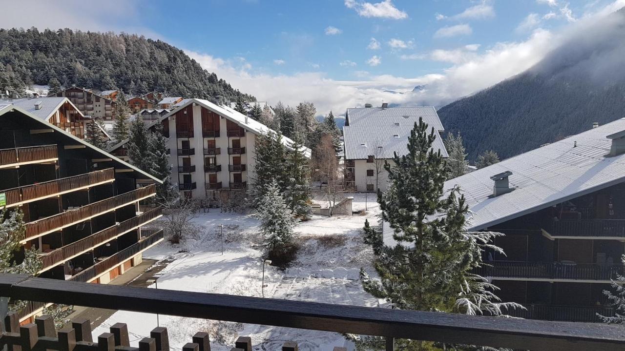 Auron Montain View Apartman Kültér fotó